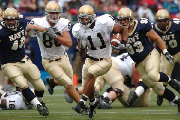 american football running back rushing